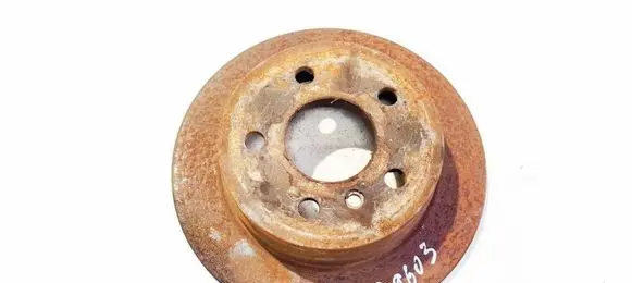 Mercedes-Benz B W245 Rear brake disc neventiliuojamas