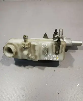 Toyota Auris 150 Master brake cylinder 0204Y24235
