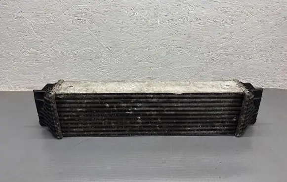 BMW 5 F10 F11 Intercooler radiator 7805629 R7368003