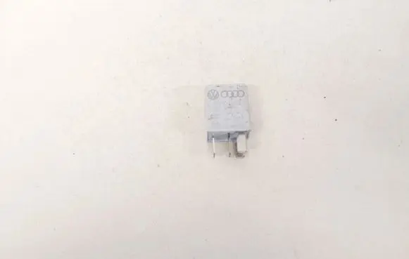 Audi A3 S3 8P Other relay 1k0951253