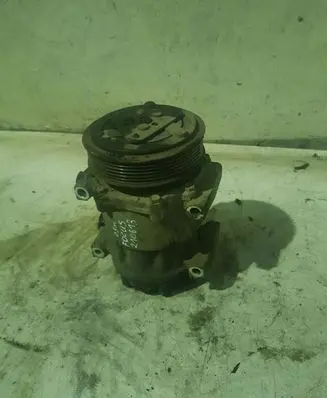 Ford Focus Air conditioning (A/C) compressor (pump) 3M5H19D629