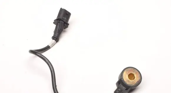 Ferrari California F149 Detonation knock sensor 0261231211