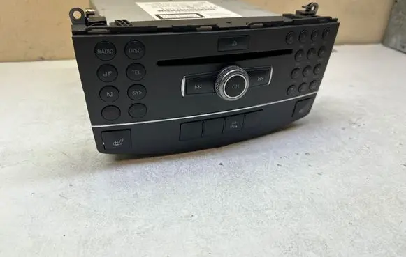 Mercedes-Benz C W204 Radio/CD/DVD/GPS head unit A2049007202 A2049022301 A2049015401