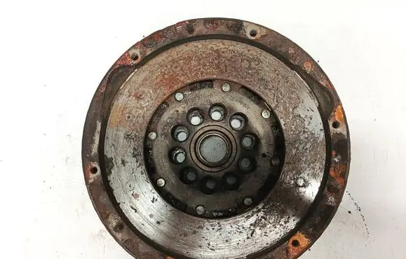 Volvo S40, V40 Flywheel 9181316b