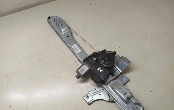 Peugeot 208 I Front door window regulator with motor 9674254280 0130822697