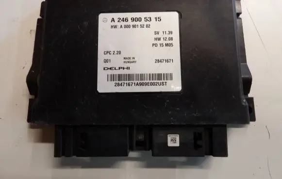 Mercedes-Benz A W176 Engine control unit/module ECU A2469005315 A0009015202
