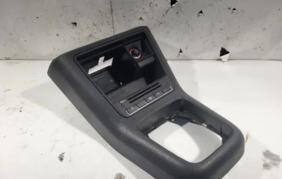 Volkswagen Golf Plus Other center console (tunnel) element 5M1863487 5N1857961A
