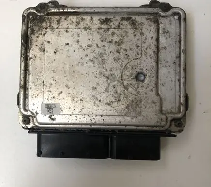 Volkswagen PASSAT B6 Engine control unit/module 0281013440 03G906021