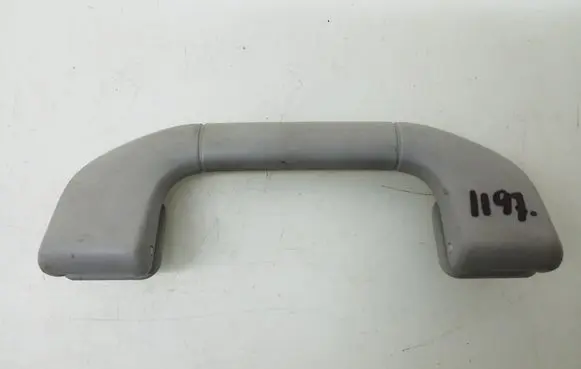 Mercedes-Benz E W212 Front interior roof grab handle A2048100051