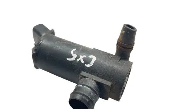Mazda CX-5 Windscreen/windshield washer pump 3670579290 854201020