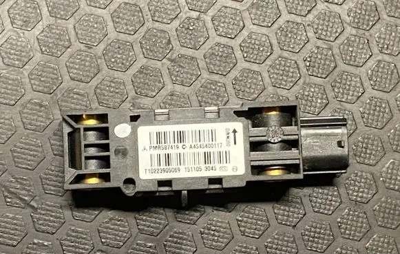 Mitsubishi Colt CZ3 Airbag deployment crash/impact sensor PMR587419 A4545400117 T10223905069