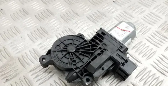 Volkswagen Amarok Rear door window regulator motor 6R0959811P