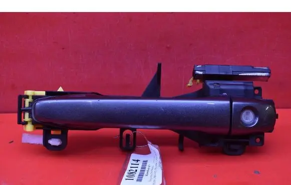 Toyota Avensis Verso Front door exterior handle 