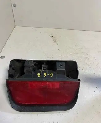 Toyota Avensis T220 Third/center stoplight 54533918 54533919