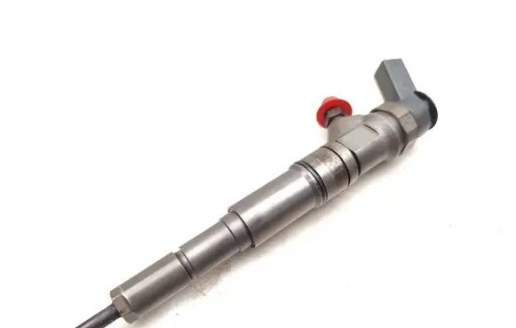 BMW X3 E83 Fuel injector 7793836 0445110216