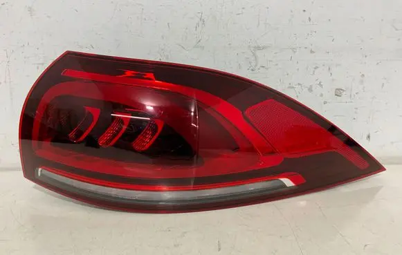 Mercedes-Benz GLE W167 Rear/tail lights A1679063404