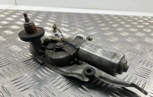 Toyota Corolla E110 Rear window wiper motor 1592002941