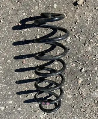 Audi A4 S4 B8 8K Rear coil spring