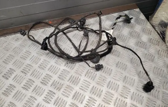 Audi Q5 SQ5 Parking sensor (PDC) wiring loom 8R0971104E