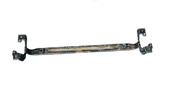 Volvo V40 Bottom radiator support slam panel 