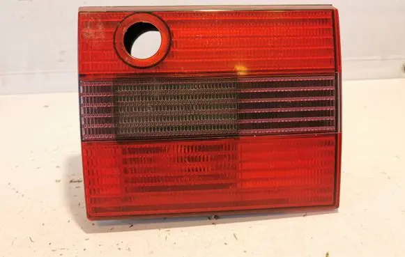 Volkswagen PASSAT B4 Tailgate rear/tail lights 3A9945094C
