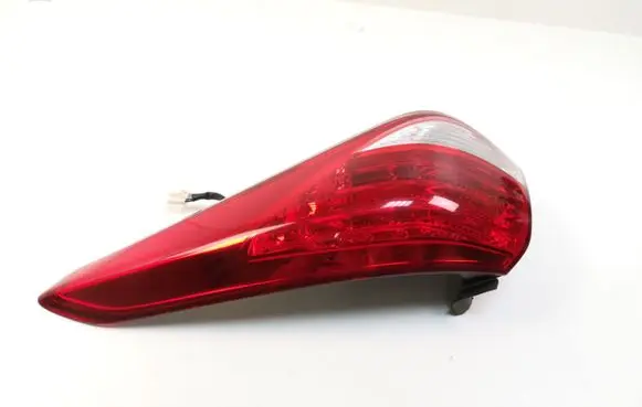Hyundai i40 Rear/tail lights 924023Z3