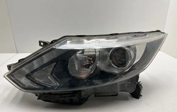Nissan Qashqai Headlight/headlamp 10018013