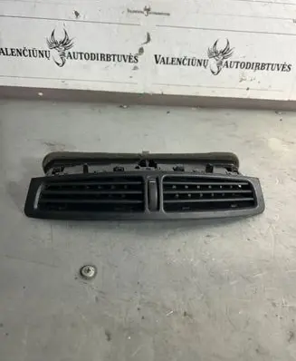 Ford Kuga II Dash center air vent grill 07468000