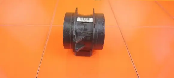 BMW X3 E83 Mass air flow meter 7513957 M54B25 256S5