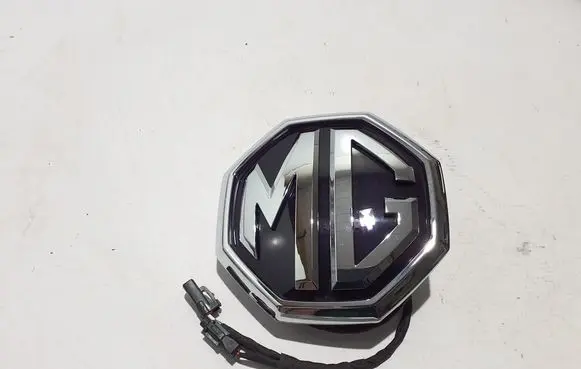 Manufacturer badge logo/emblem