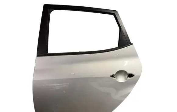 KIA Venga Rear door
