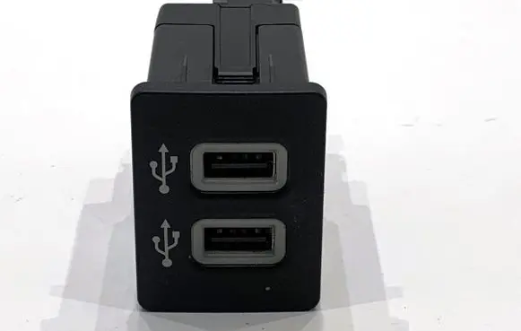 Ford Ka USB socket connector HC3T14F014AC