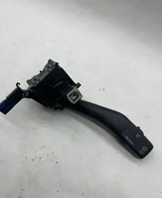 Volkswagen Touran I Wiper control stalk ANP80H024B 5BD0545B