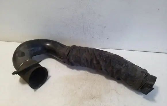 Chevrolet Captiva Air intake duct part 20792675