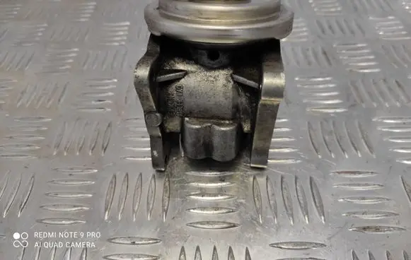 Volkswagen Jetta V EGR valve 038131501AF