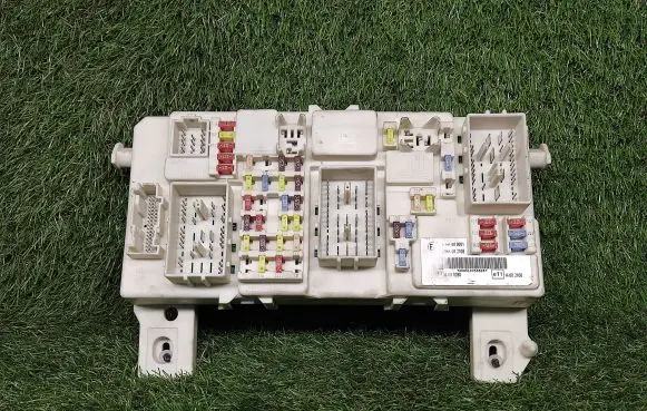 Ford Focus Power management control unit 7M5T14A073FF