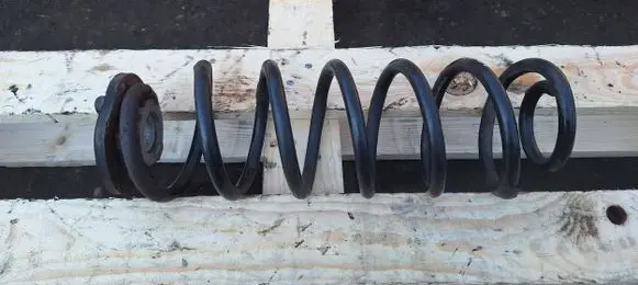 Skoda Octavia Mk2 (1Z) Rear coil spring