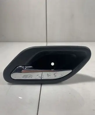 BMW 5 E39 Front door interior handle 7032925
