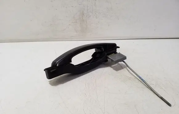 Rear door exterior handle