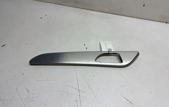 Mercedes-Benz ML W166 Other rear door trim element 1667300922