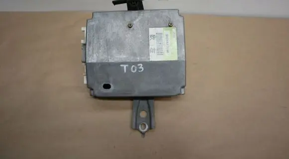 Toyota Corolla E120 E130 Engine control unit/module 8965012060