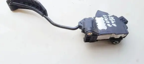 Toyota Auris 150 Accelerator throttle pedal 7811002030 78110-02030