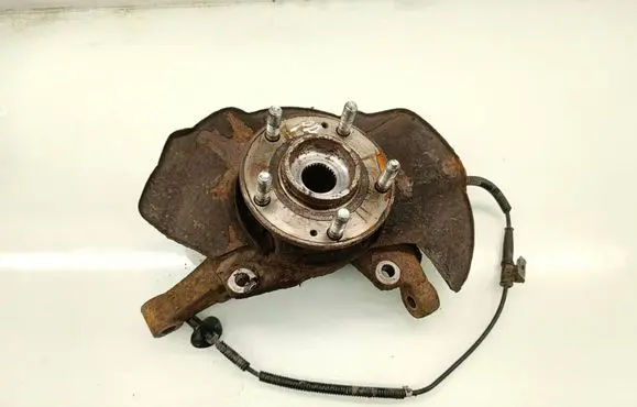 Hyundai Santa Fe Front wheel hub 