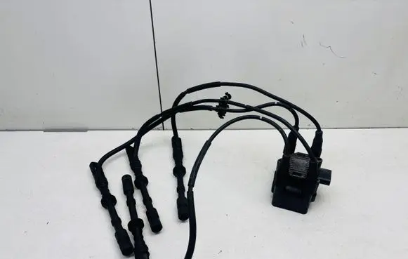 Audi A3 S3 8L High voltage ignition coil 032905106B