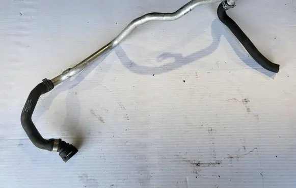 Air conditioning (A/C) pipe/hose