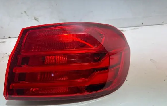 BMW 4 F32 F33 Rear/tail lights 7296100 618004