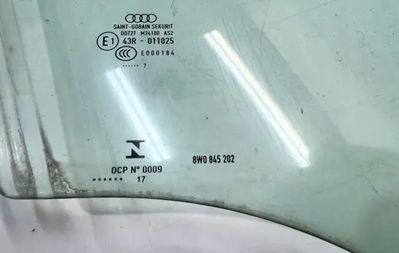 Audi A4 S4 B9 Sliding door window/glass 