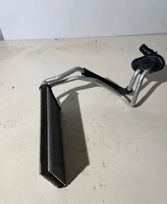 Land Rover Discovery 4 - LR4 Heater blower radiator