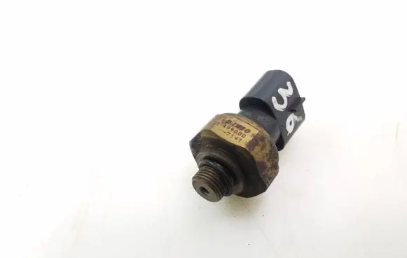 Lexus IS 220D-250-350 Air conditioning (A/C) pressure sensor 