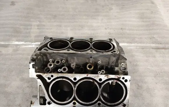 Dodge Durango Engine block TECEK265010543 P68233205AG 260P01850436